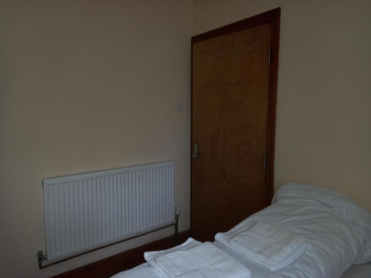 Bubblesbnb- 4 Bedroom House London Exterior photo